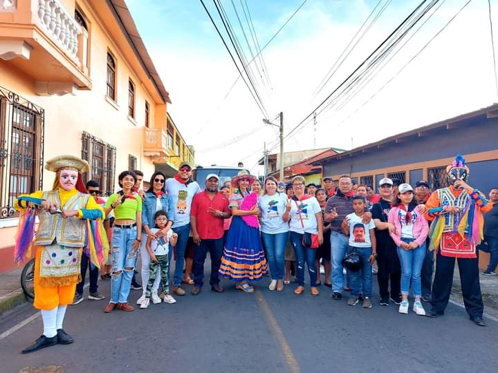Carazo: Diriamba celebra alegre festival del Güegüense