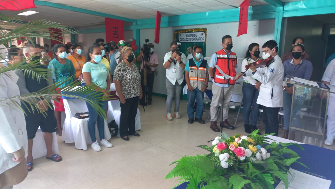 Realizan entrega de sitio para remodelar pasillo principal del hospital Manolo Morales