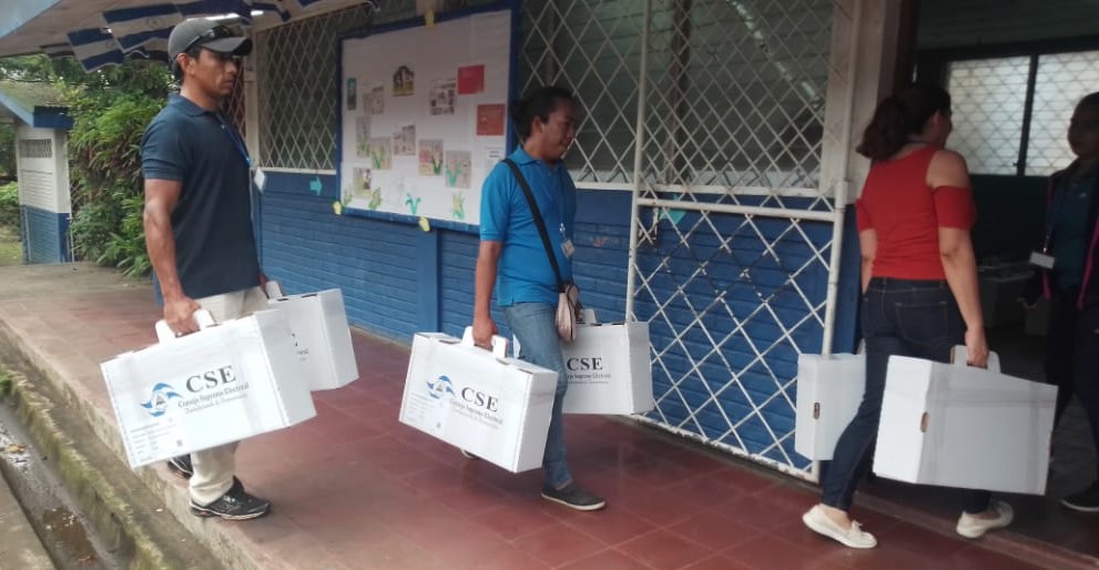Trasladan maletas electorales a los ocho municipios de Carazo
