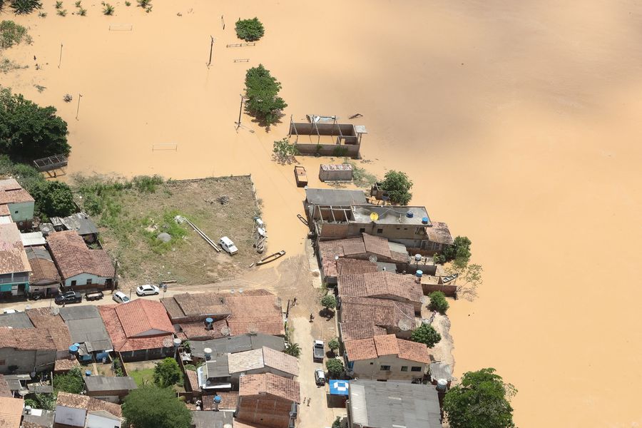 Fuertes lluvias en Brasil dejan casi 4 mil desalojados