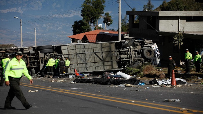 Accidente automovilístico deja un muerto y siete heridos en Chimborazo, Ecuador