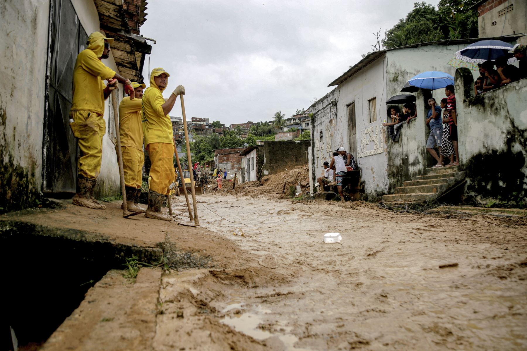 Inundaciones Dejan Varios Muertos En Brasil