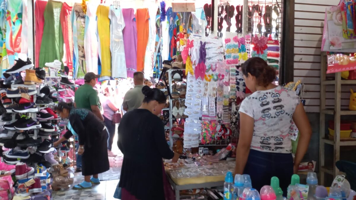 Unos tres mil millones de córdobas en ventas generarán los mercados de Nicaragua