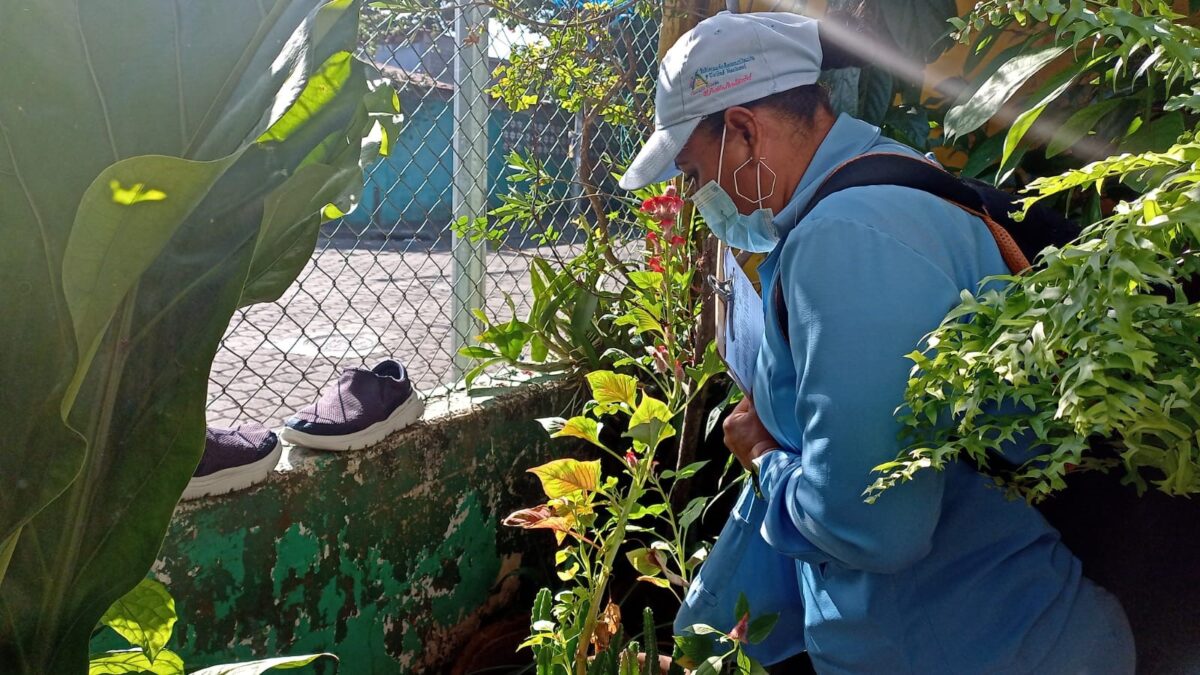 Barrio Rigoberto López Pérez en pie de lucha contra el zancudo Aedes Aegypti