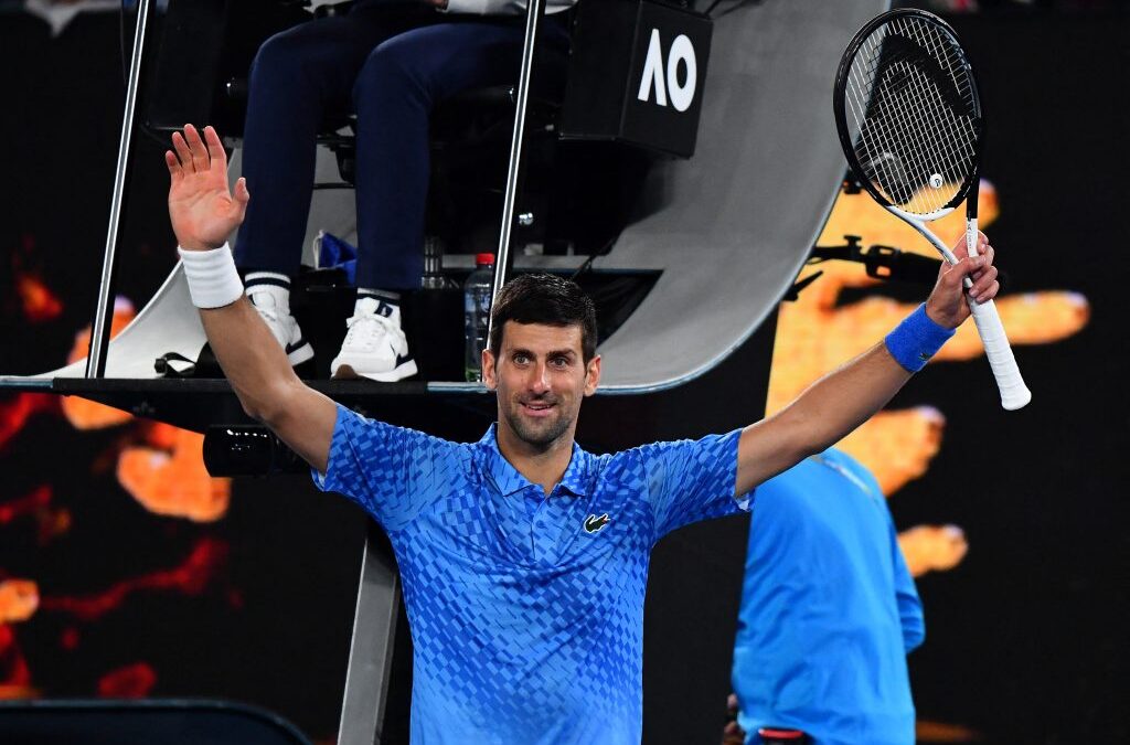 Novak Djokovic debuta con triunfo en Abierto de Australia