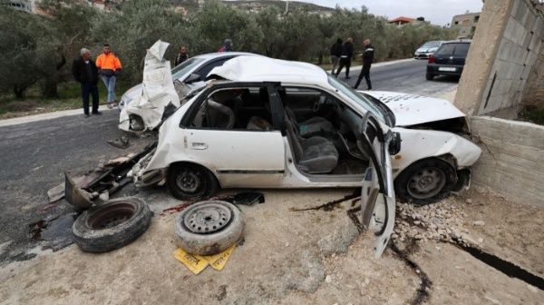 Soldados israelíes asesinan a dos jóvenes palestinos en Jenín