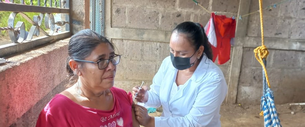 Vacunación contra el Coronavirus en fin de semana con alta participación ciudadana