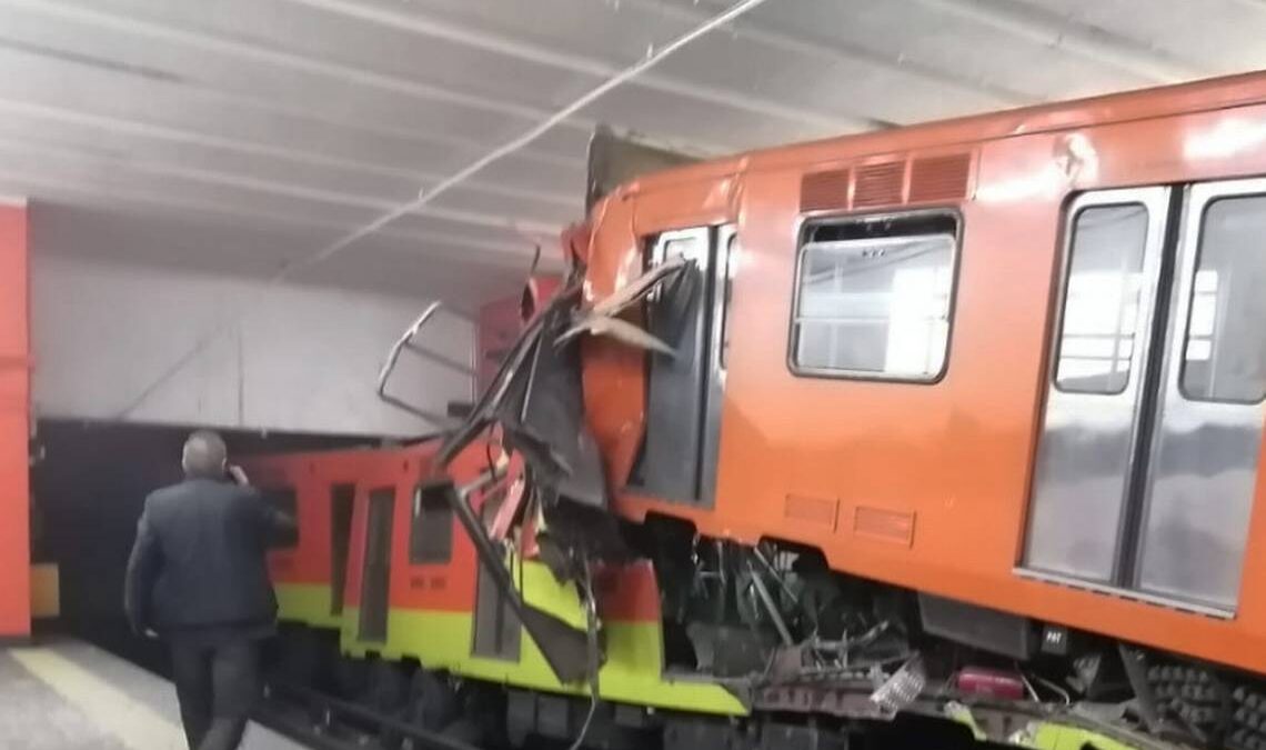 Un fallecido y al menos 10 heridos tras choque de trenes en el metro de ciudad de México