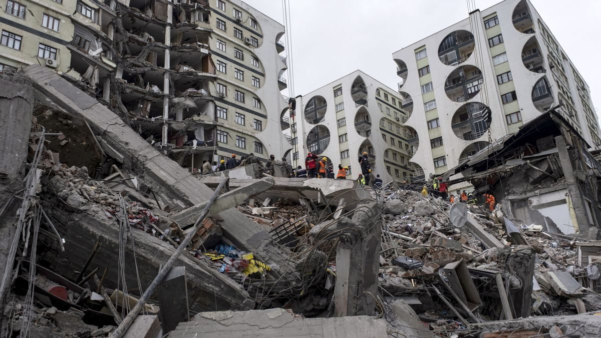 Presidente turco informa que son más de 21 los muertos por terremoto