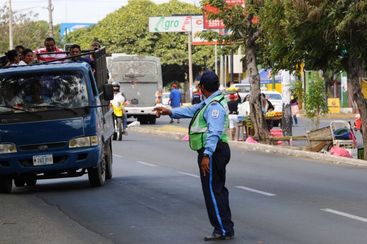 Más de 8 mil conductores multados en los primeros días de febrero en Nicaragua
