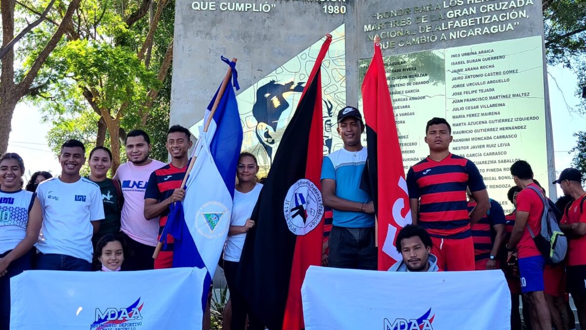 Juventud nicaragüense conmemora 43 años de la Cruzada de Alfabetización