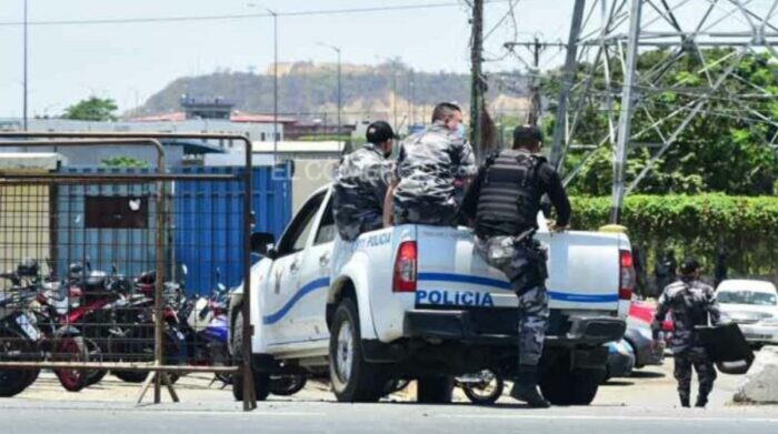 Disturbios dejan 12 fallecidos en cárcel ecuatoriana