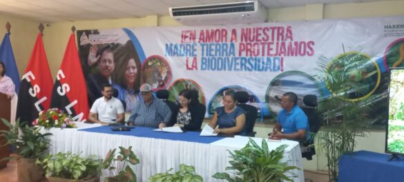 Firman convenio colaboración protección