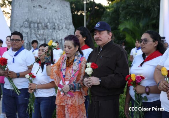 carlos fonseca, rosario murillo, daniel ortega, homenaje,