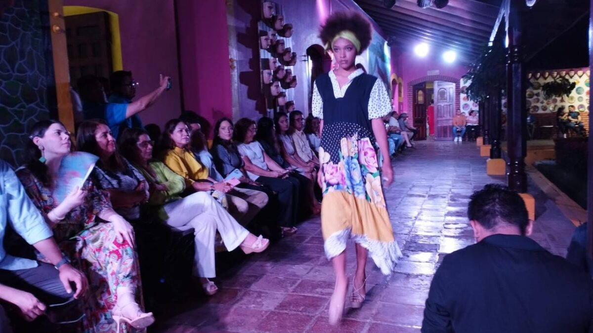 pasarela moda Nicaragua Diseña