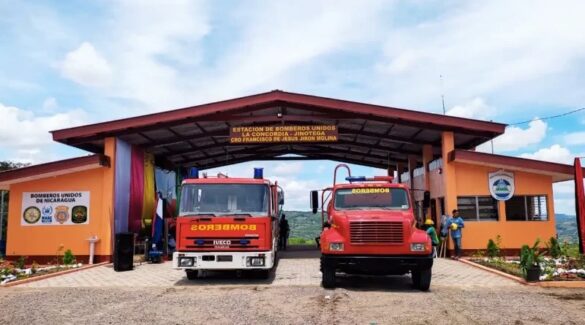 bomberos, nicaragua, estacion de bomberos,