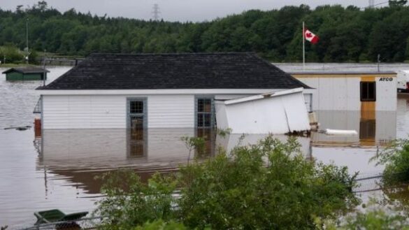 cuatro desaparecidos inundaciones Canadá