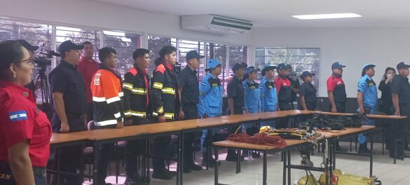 bomberos unidos, bomberos nicaragua, rescate alturas,