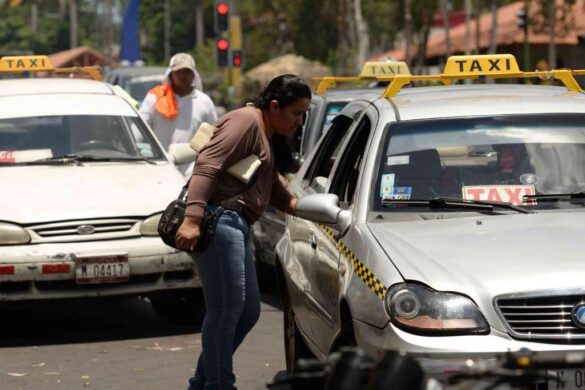 Taxistas-tarifas-desvios-Managua