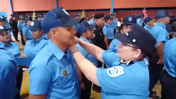 Agentes policías ascendidos Carazo