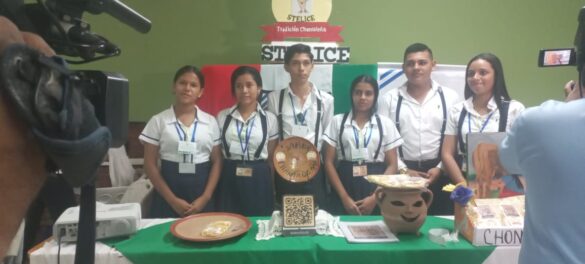 Estudiantes presentan proyectos feria