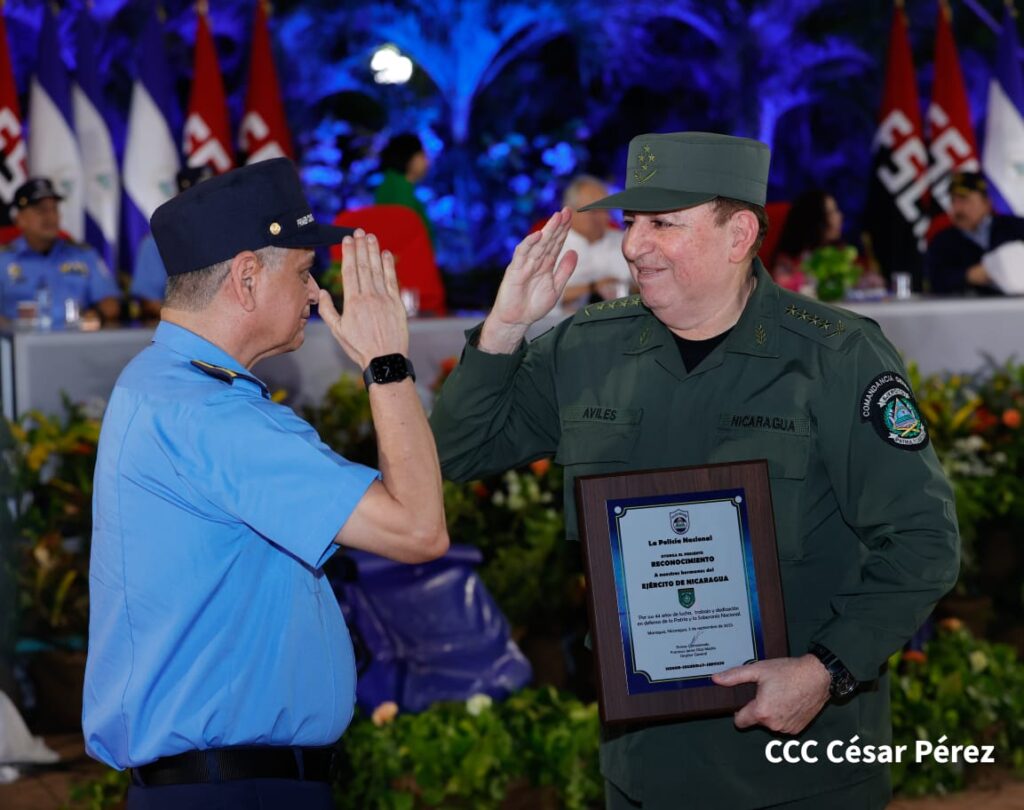 Ortega saludó el 44 aniversario del Ejército de Nicaragua felicitando a todos sus miembros.