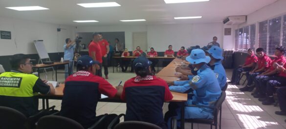 bomberos-preparan-rescate-accidentes