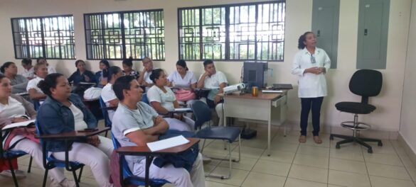 Inauguran curso Medicina Natural 1