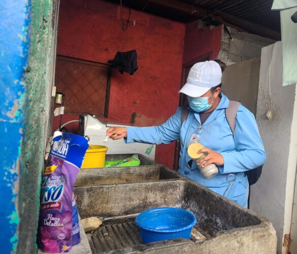 Ministerio de salud garantiza protección contra el dengue a las familias de la capital