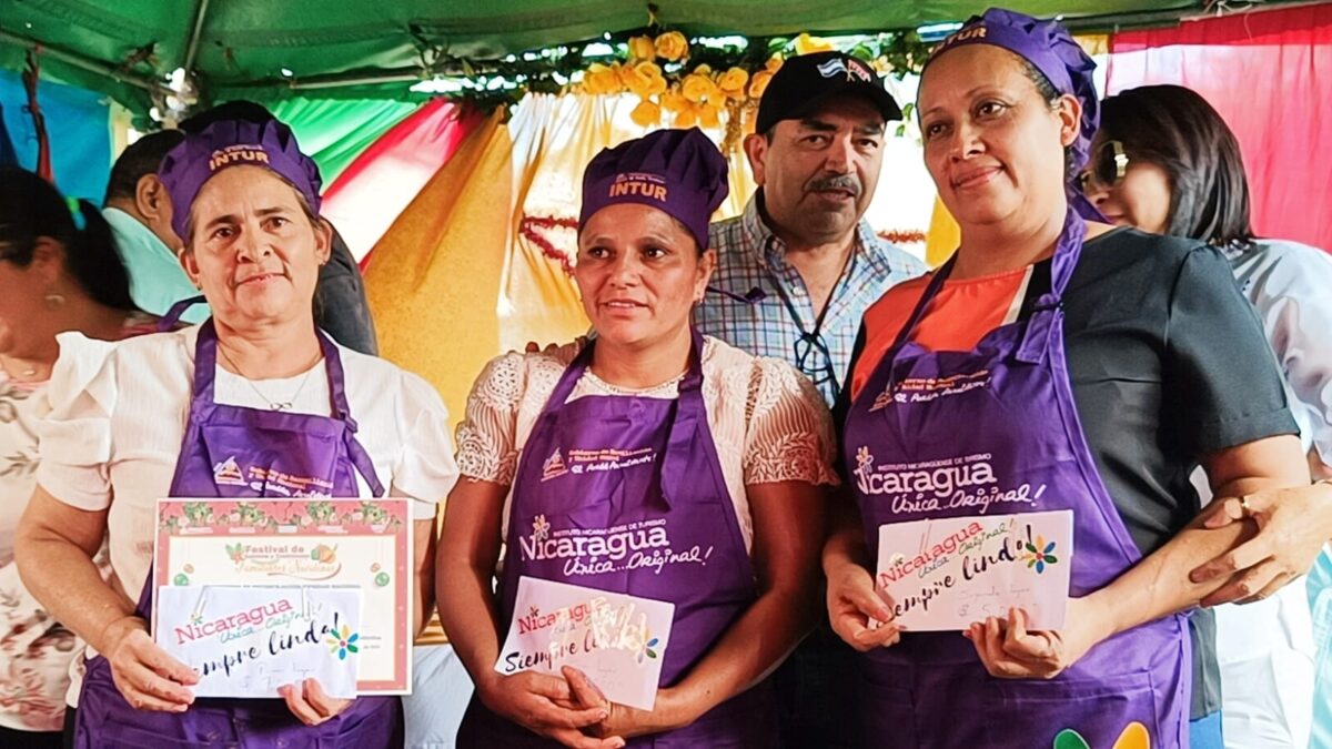 Jalapa gana festival departamental de Sabores y Tradiciones Navideñas