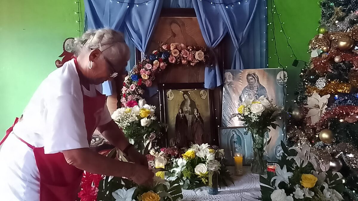 Familia Amaya, 33 años cantándole a la Guadalupana
