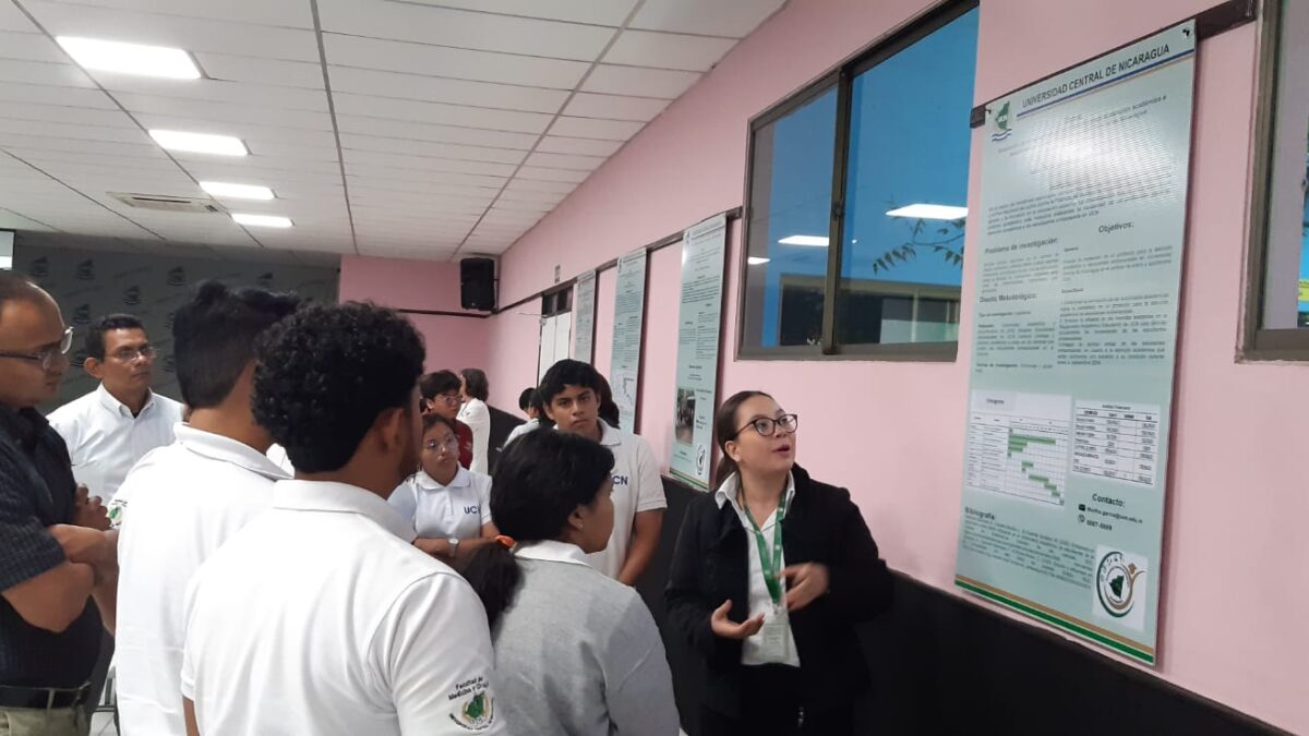 Realizan jornada científica en Universidad Central de Nicaragua