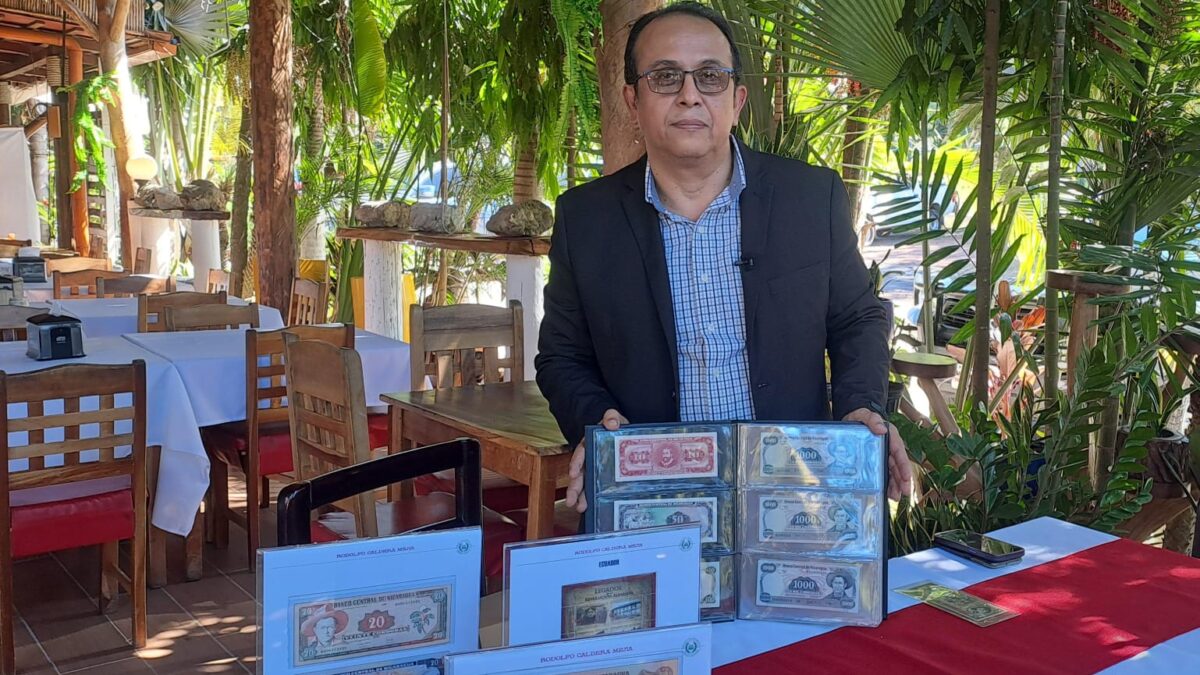 Coleccionistas honrarán a Sandino con exposición de billetes y postales