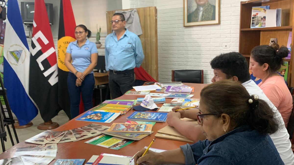 Continua la lucha educativa contra el analfabetismo en Nicaragua