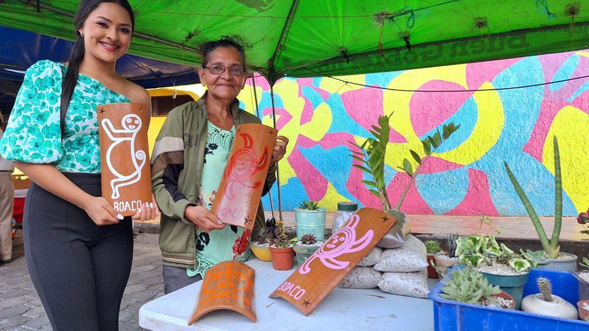 Artesanía boaqueña es promovida por el Jardín de La Abuela
