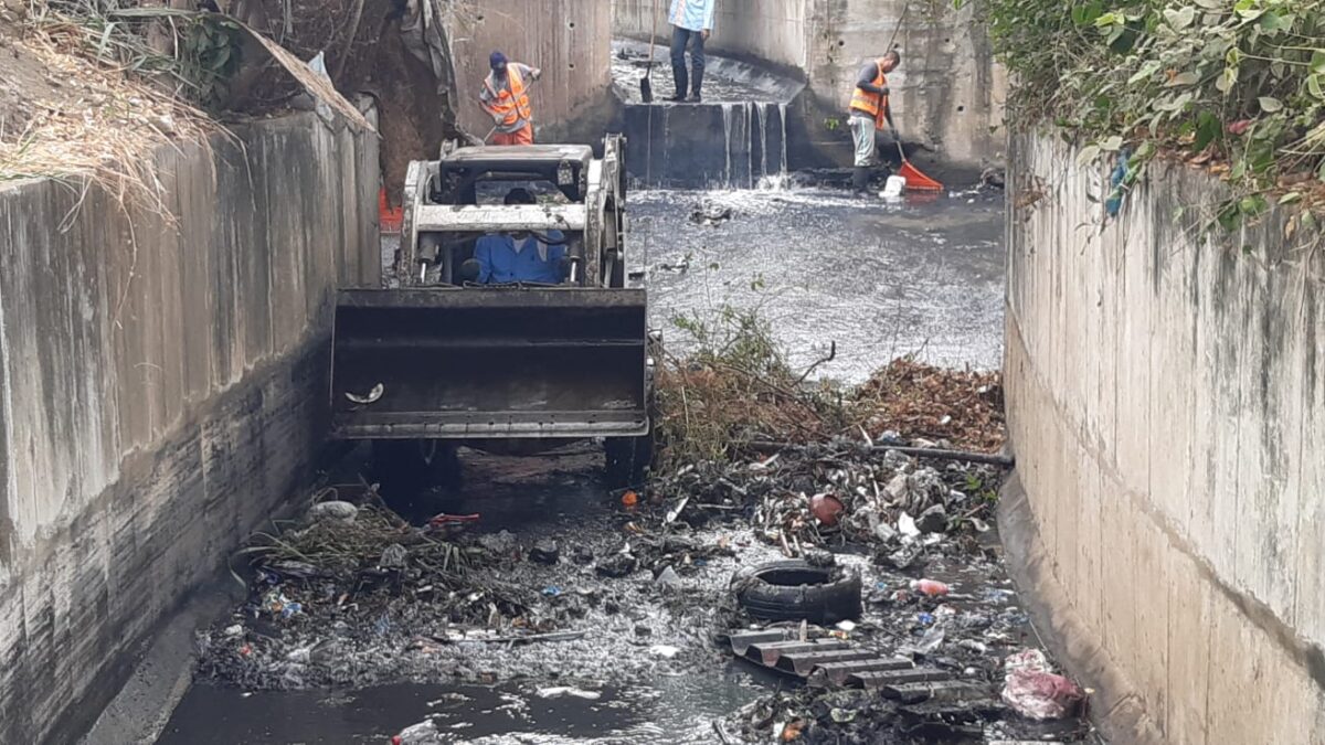 Millonaria inversión para limpieza de cauces en Managua