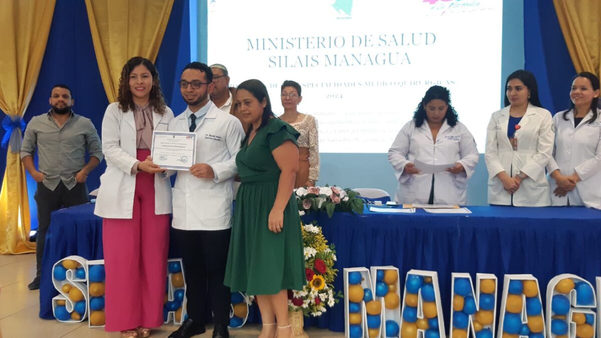 Gradúan a la primera generación de neurólogos formados en Nicaragua