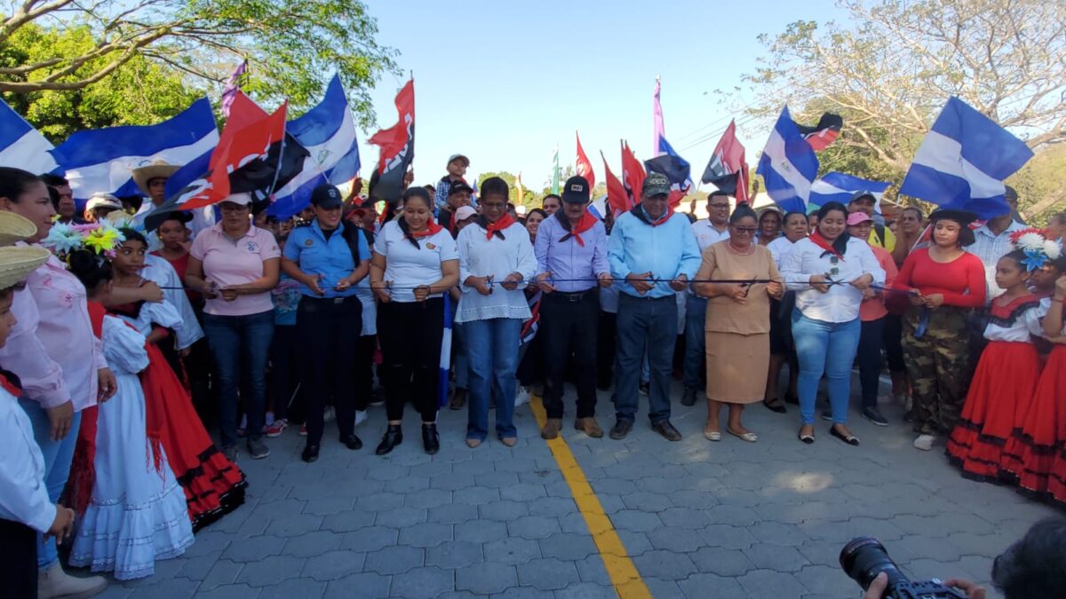 Rivas: Culmina construcción del segundo tramo de la carretera Ochomogo Las Salinas