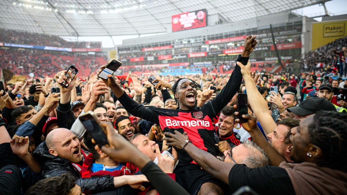 Leverkusen conquista su primer título de la mano de Xabi Alonso