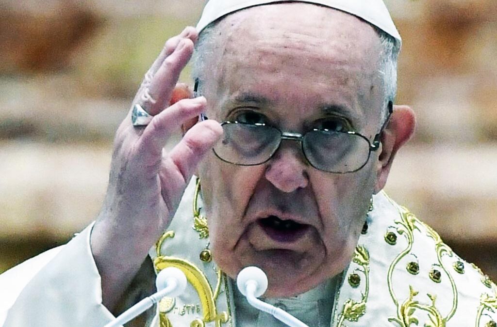 Papa Francisco deplora asesinato por Israel de voluntarios en Gaza