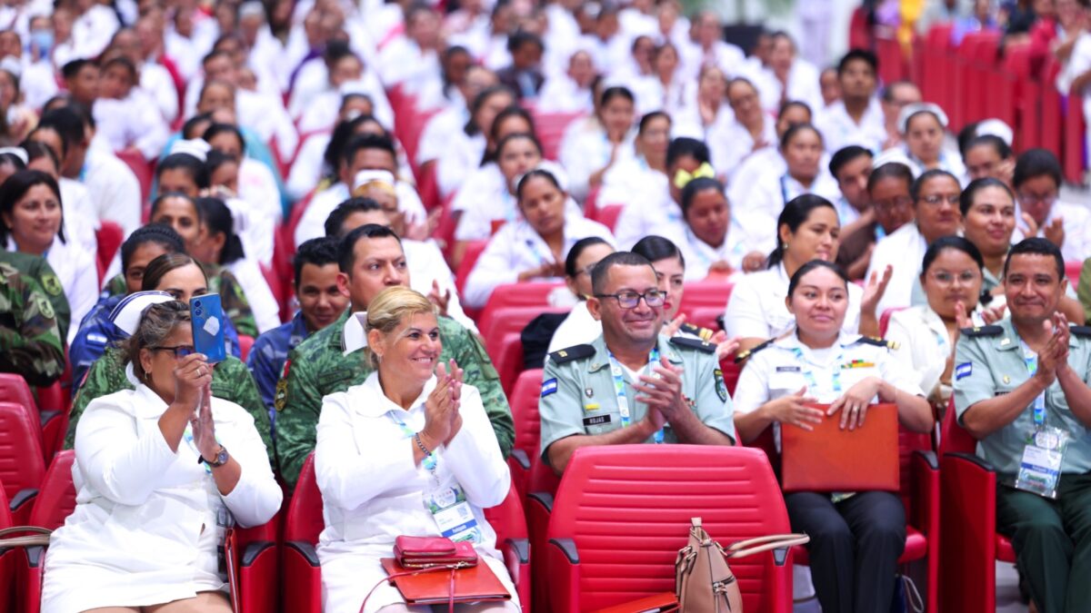 Destacan formación y capacidades de enfermeros nicaragüenses en congreso internacional