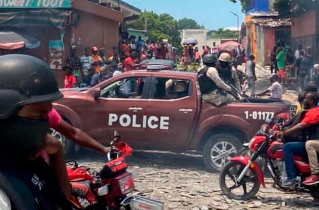 Pandilleros en Haití demuelen prisión y una comisaría