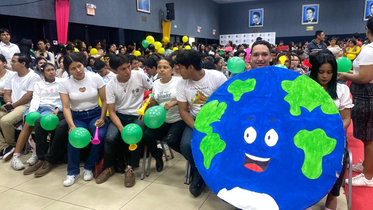 Concientizan a universitarios de la Unan-Managua sobre el cambio climático