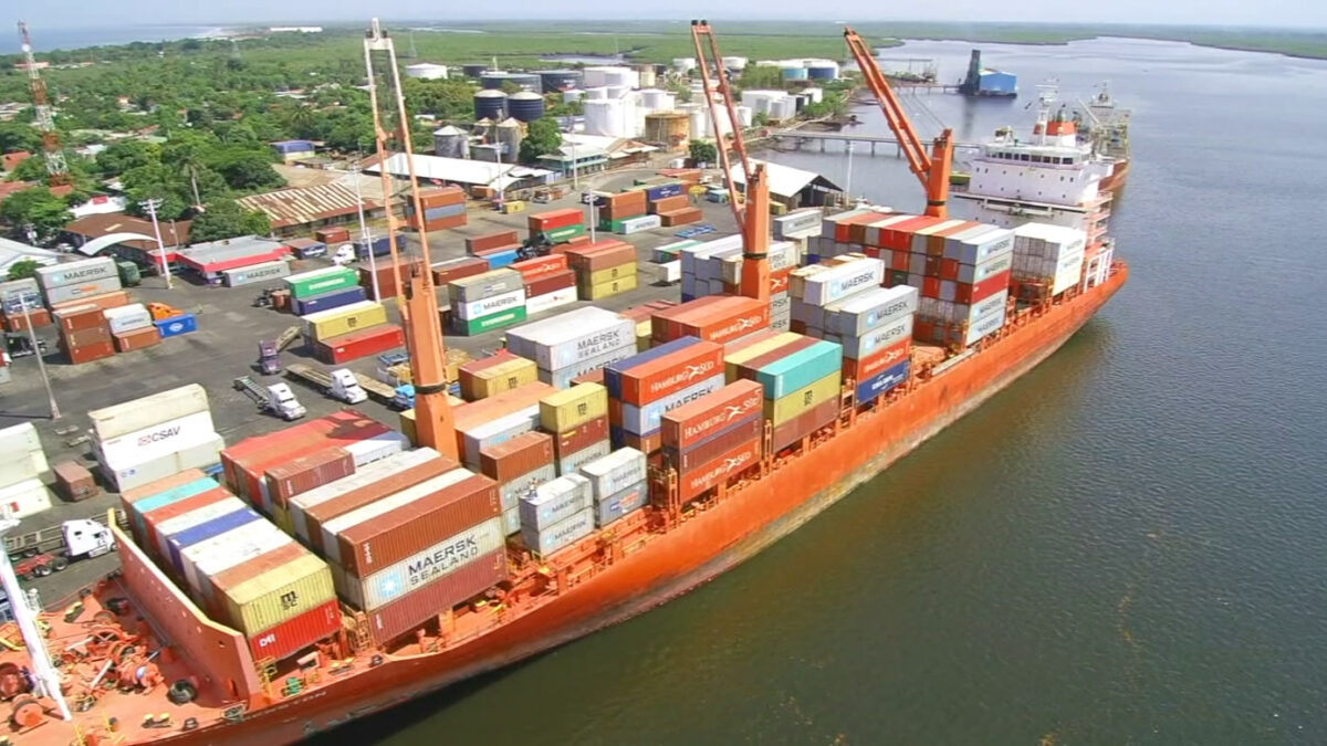 Puertos Nicaragüense atendieron más de 91 mil toneladas de carga internacional