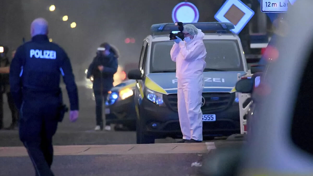 Ataque con cuchillo en festival en Alemania deja 3 fallecidos y varios heridos