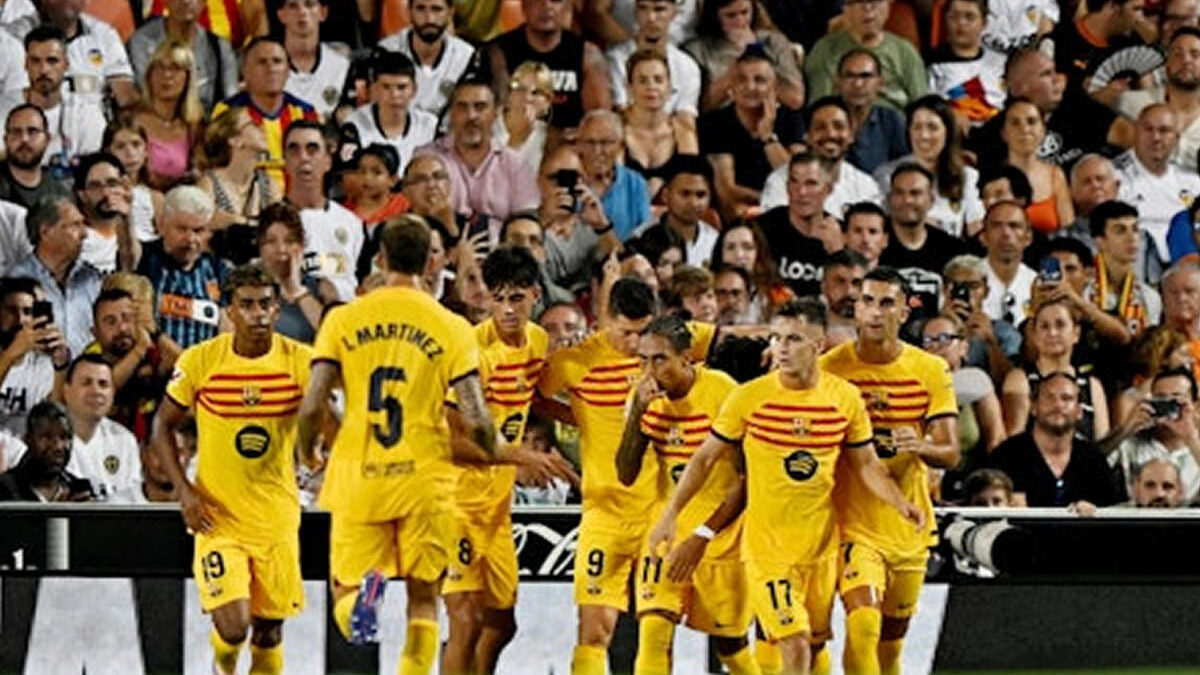 Barcelona gana su primer partido de LaLiga al derrotar al Valencia