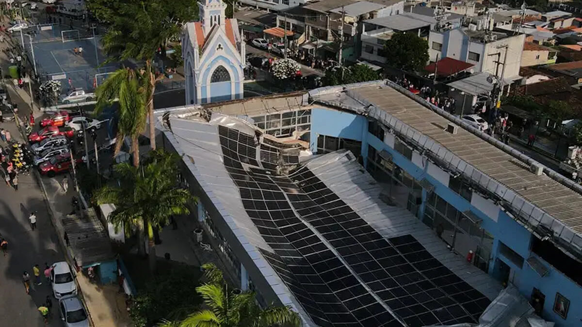 Se desploma techo de iglesia en Brasil; deja dos muertos y decenas personas heridas