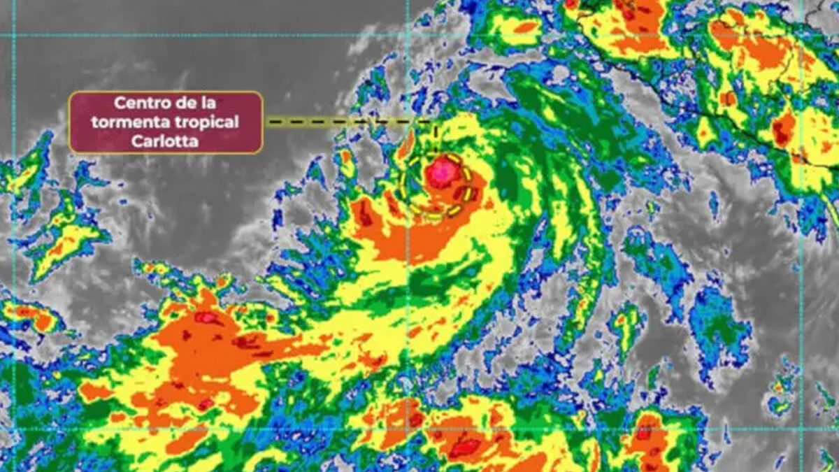 Se forma la tormenta tropical Carlotta en el Pacífico de México