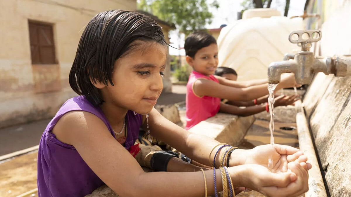 Unicef alerta sobre el impacto de calor extremo en niños a nivel global