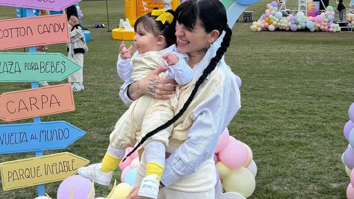 Cazzu ‘tiró la casa por la ventana’ en el cumpleaños de su hija Inti